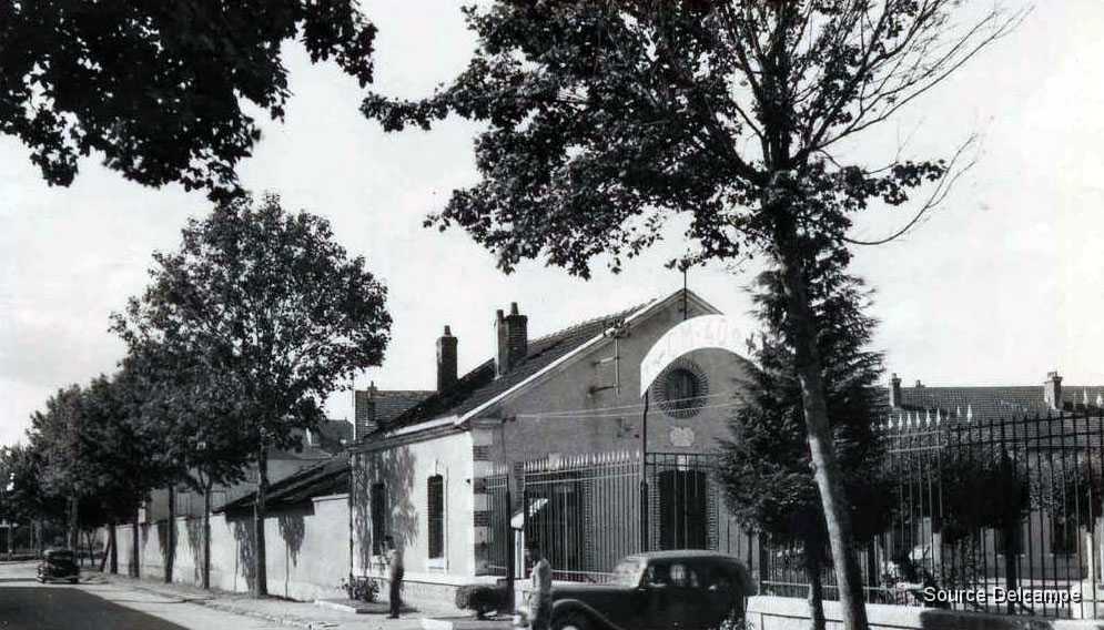 87 Magnac Laval Route de la Souterraine.jpg